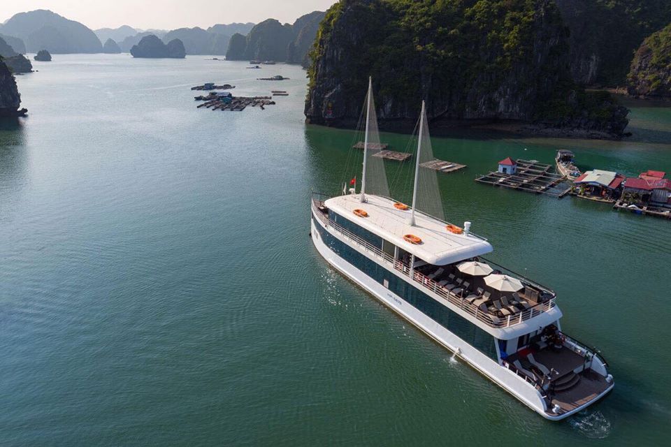 Du thuyền Jadesails